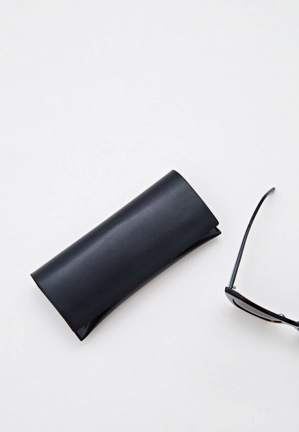 Очки солнцезащитные Saint Laurent