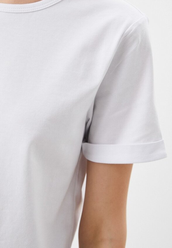 Футболка Liza Volkova