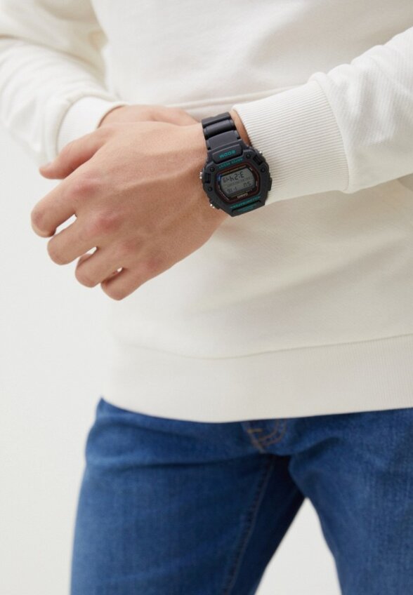 Часы Casio