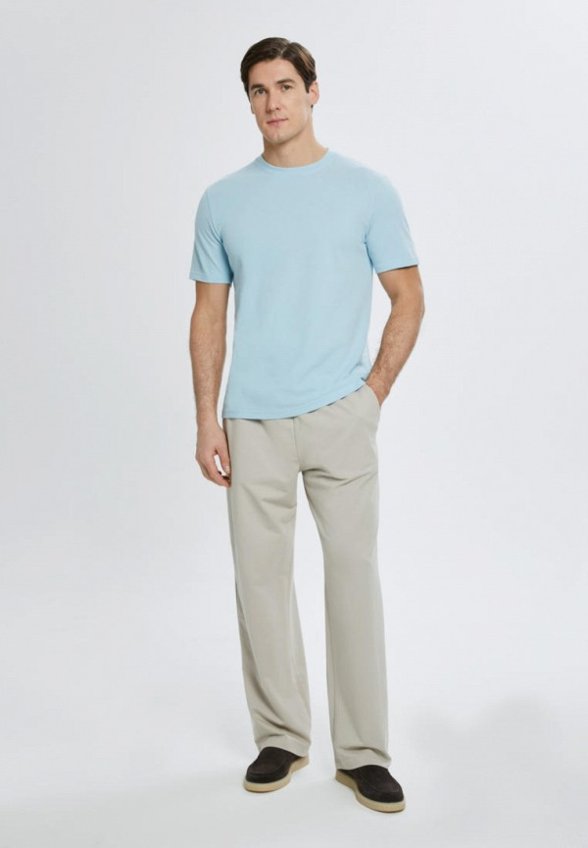 Футболка Finn Flare