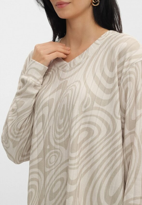 Пуловер Sei Tu