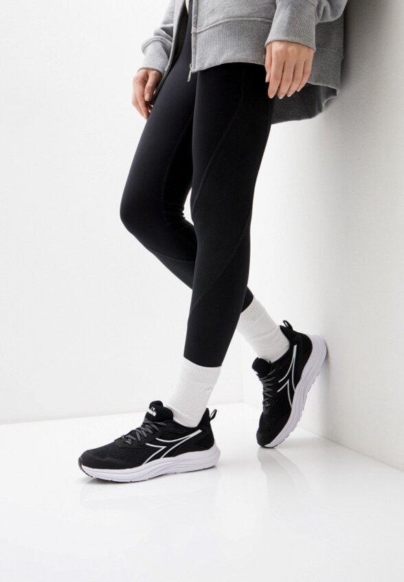 Кроссовки Diadora