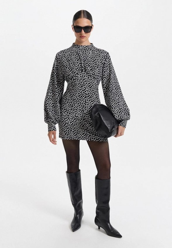 Платье Love Republic