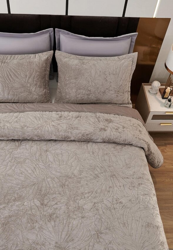 Комплект с покрывалом The Eleventh Kingdom