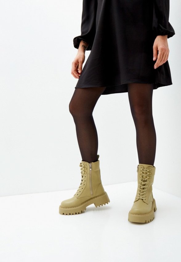 Полусапоги Vivian Royal