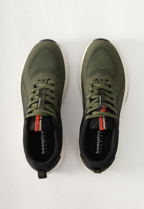 Кроссовки Baasploa