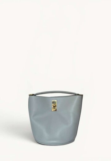 Celine 16