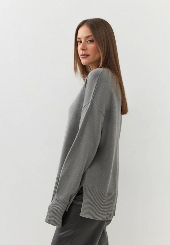 Джемпер Eliamore