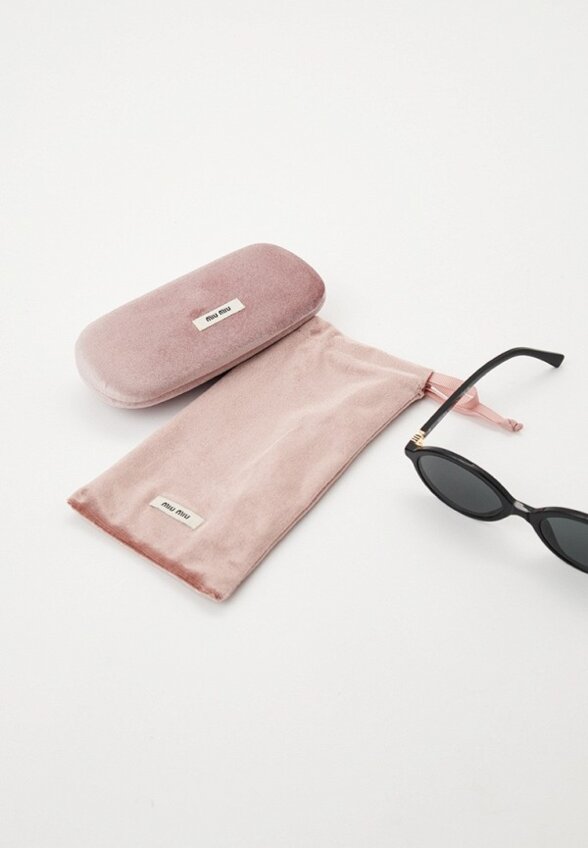 Очки солнцезащитные Miu Miu