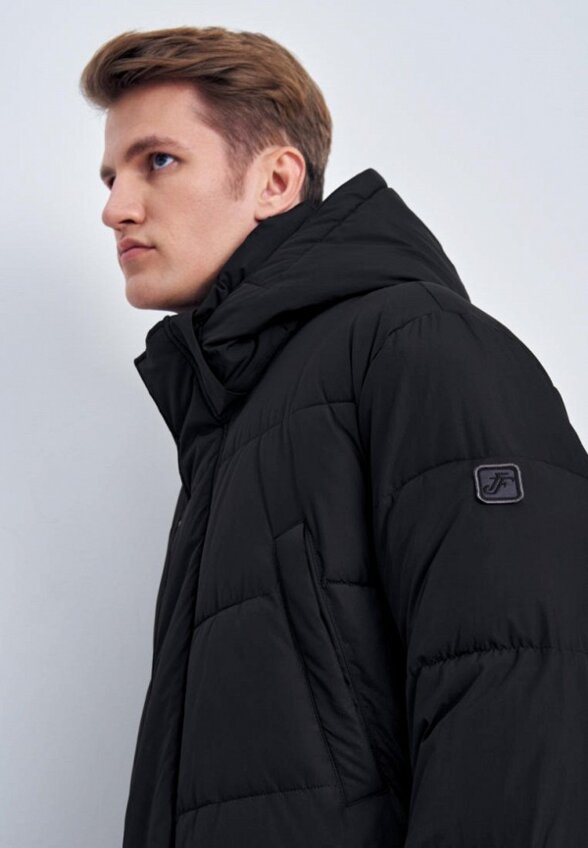 Пуховик Finn Flare