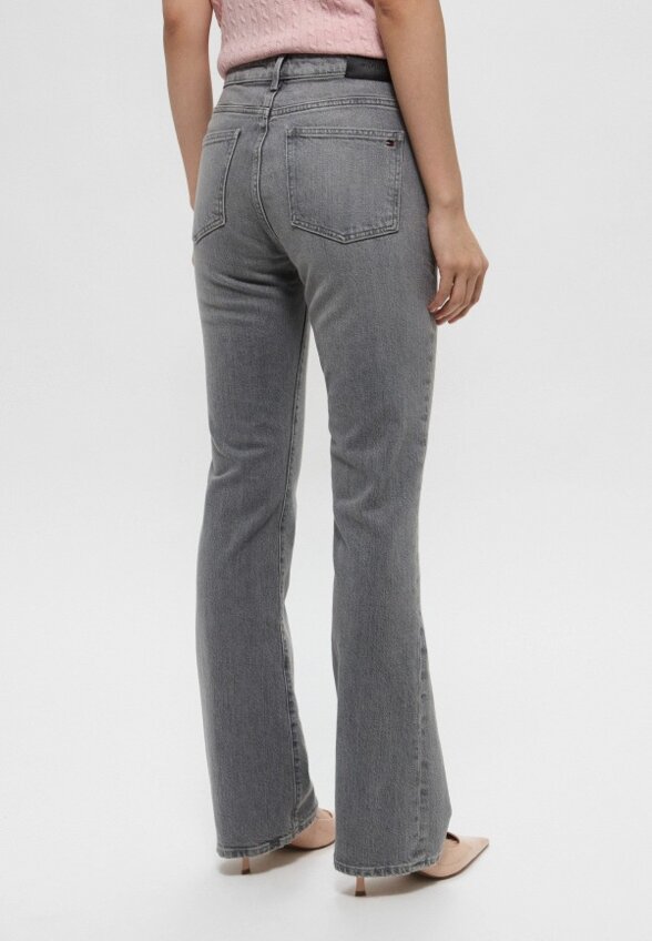 Джинсы Tommy Hilfiger