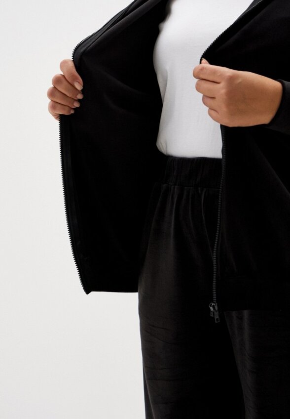 Костюм спортивный Chic de Femme