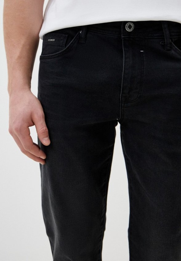 Джинсы Colin's