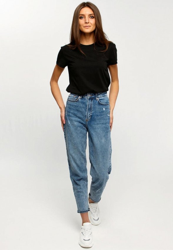 Футболка Апрель