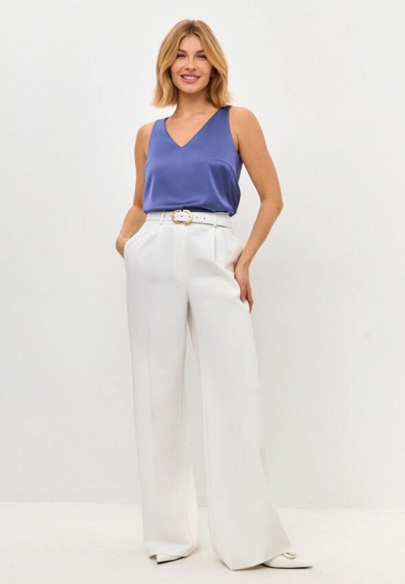 Топ Gabriel and Ester London