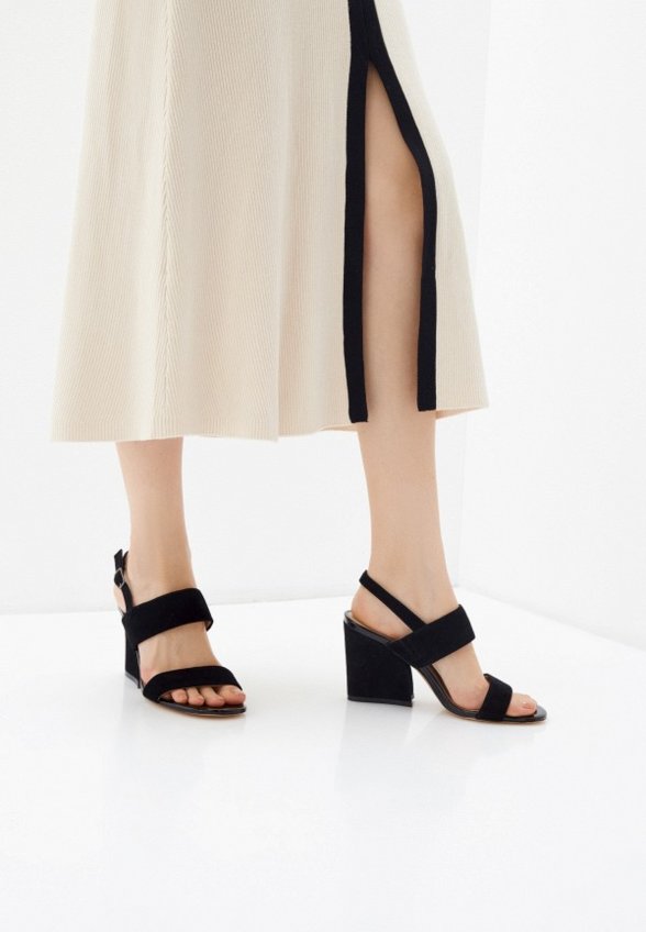 Босоножки Abricot