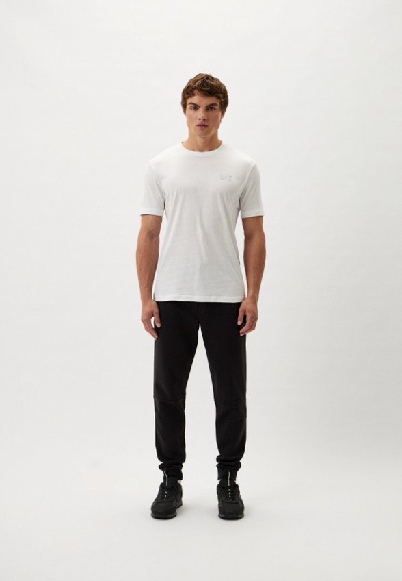 Футболка EA7