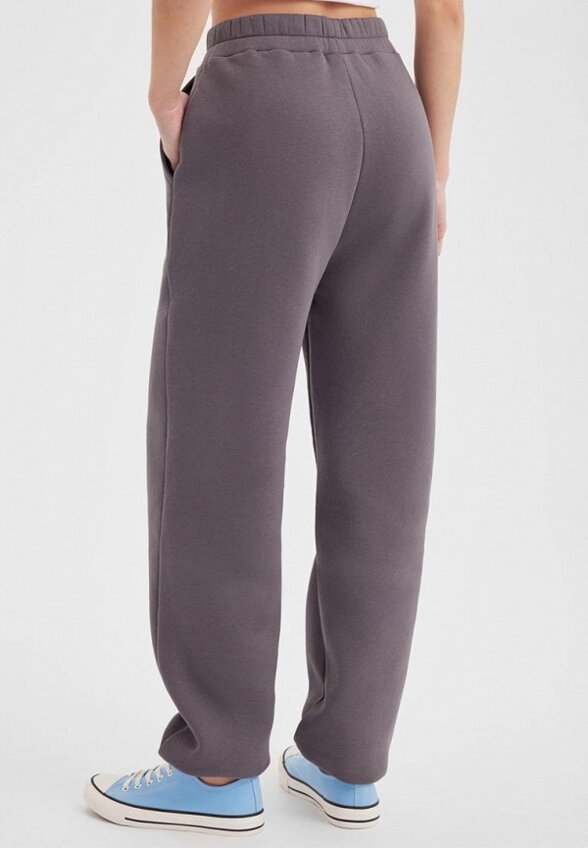 Брюки спортивные Barmariska