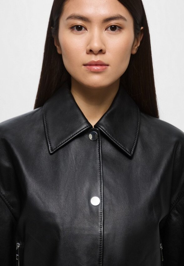 Куртка кожаная Boss