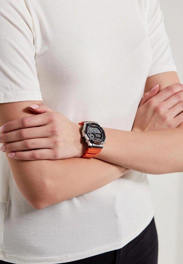 Часы Casio