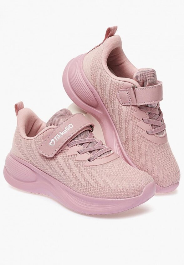 Кроссовки Tikkago