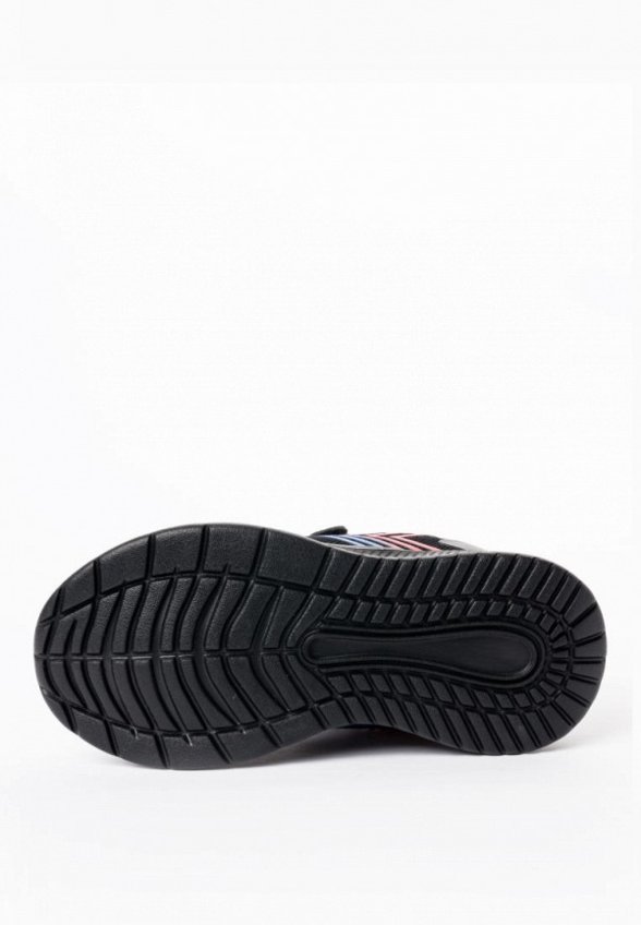 Кроссовки Tikkago