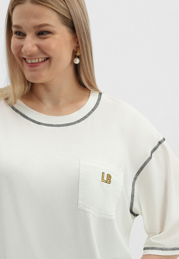 Футболка Lilly Bennet