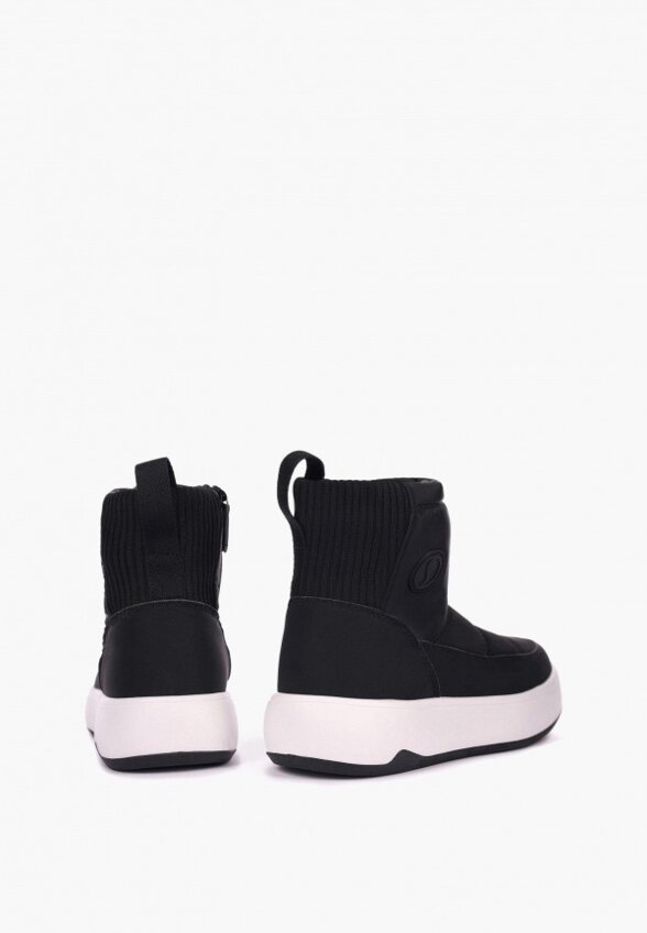 Дутики Instreet