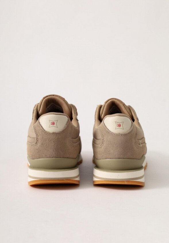 Кроссовки Baasploa