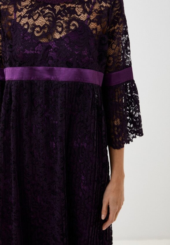 Платье MadaM T