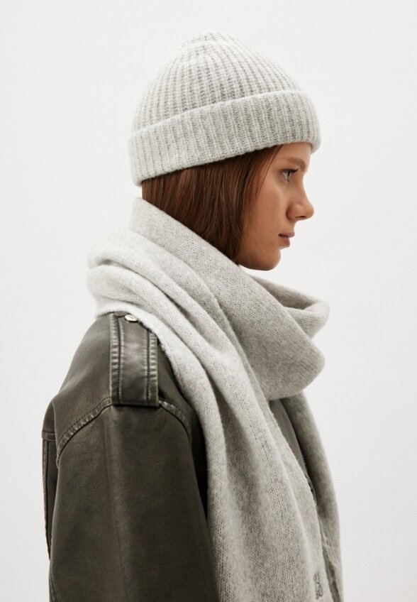 Шапка и шарф Hugo