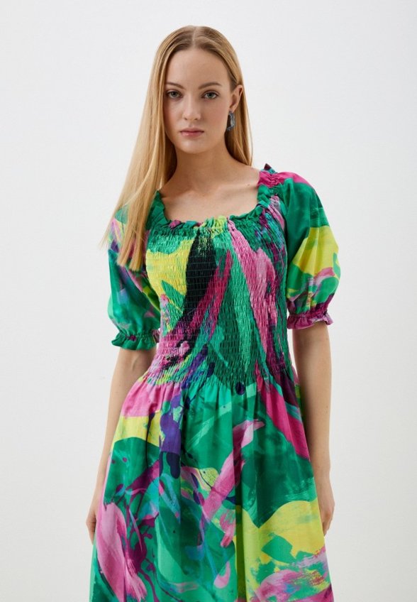 Платье MadaM T