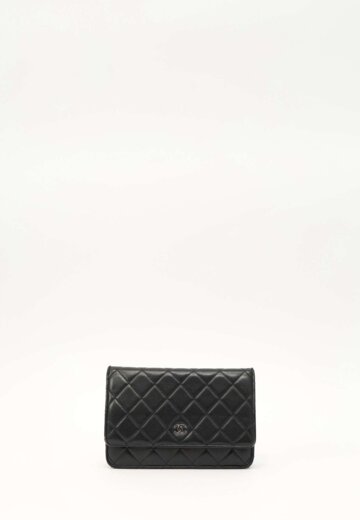 Chanel WOC