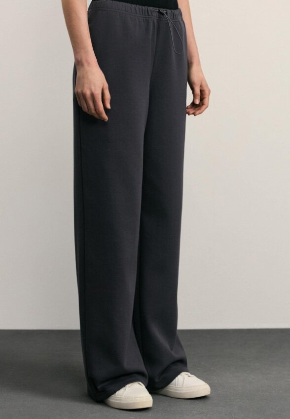 Брюки спортивные Zarina