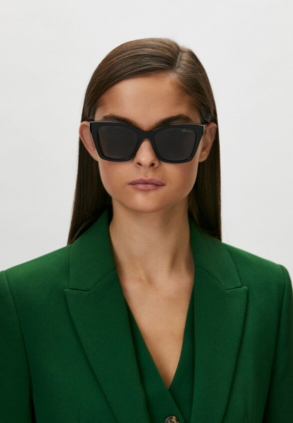 Очки солнцезащитные Blumarine