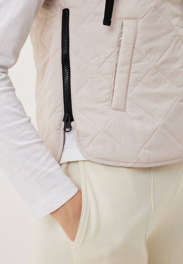 Жилет утепленный Colin's