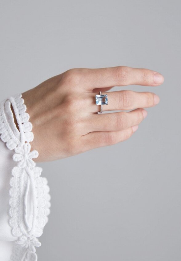 Кольцо Secrets