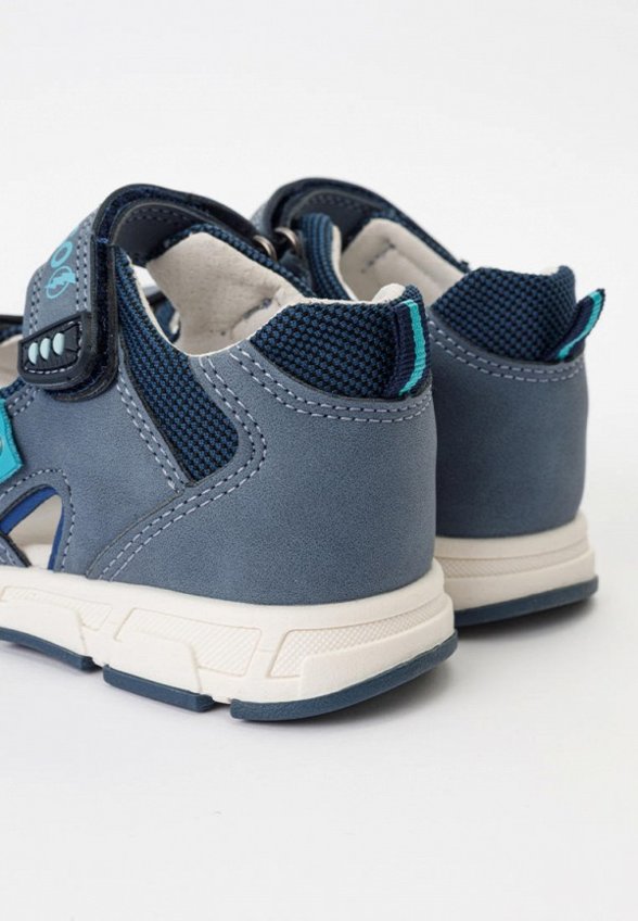 Сандалии Tikkago