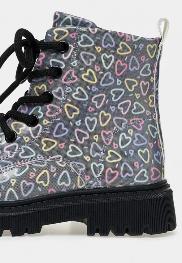 Ботинки Tikkago