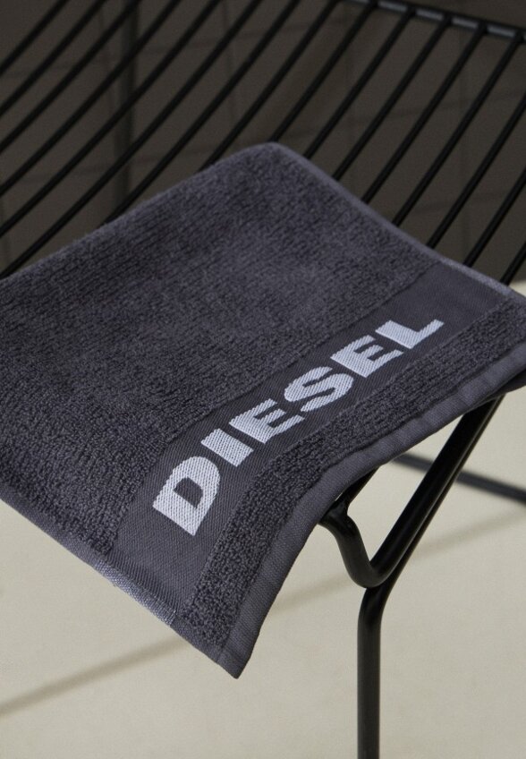Полотенце Diesel