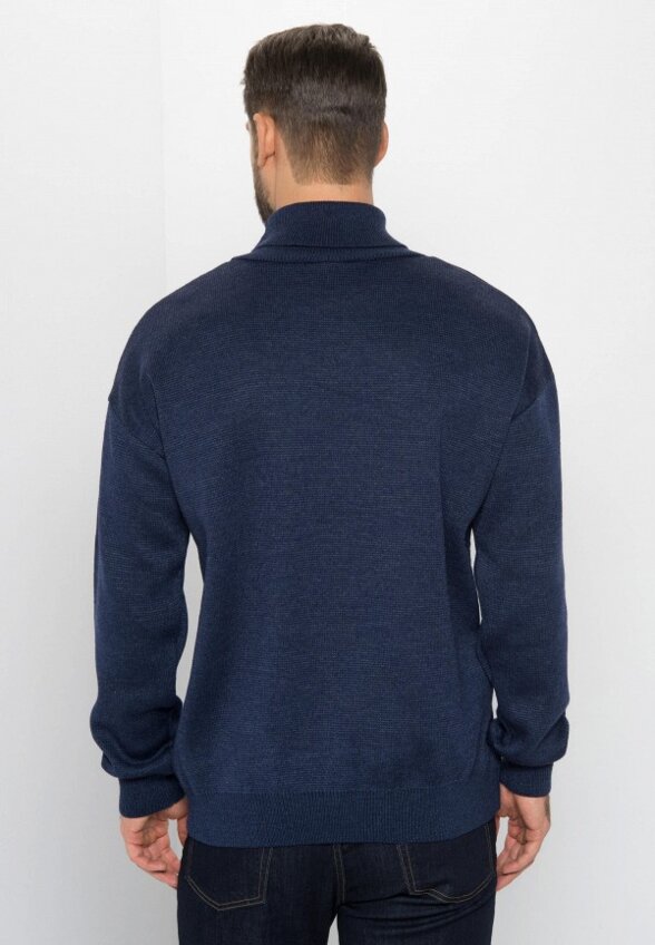 Свитер Стим