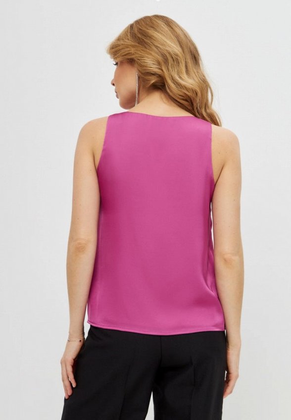 Топ Gabriel and Ester London