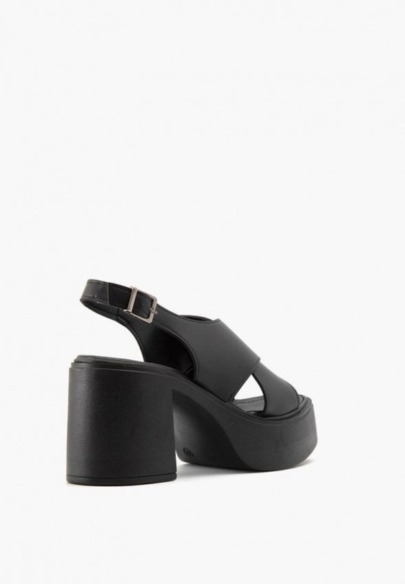 Босоножки Mysa