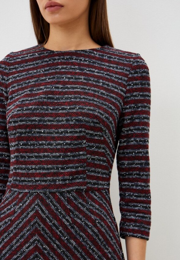 Платье MadaM T