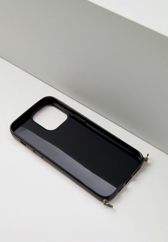 Чехол для iPhone Karl Lagerfeld