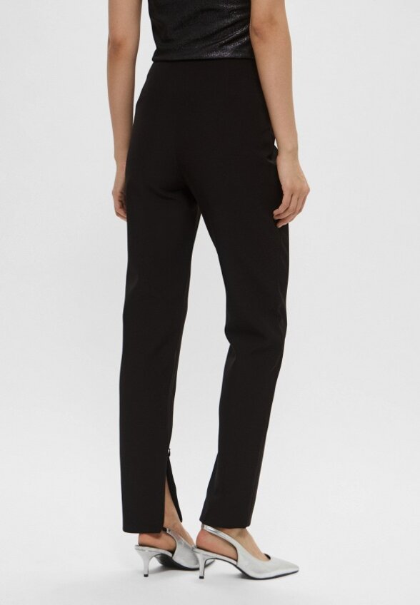 Брюки MO5CH1NO Jeans