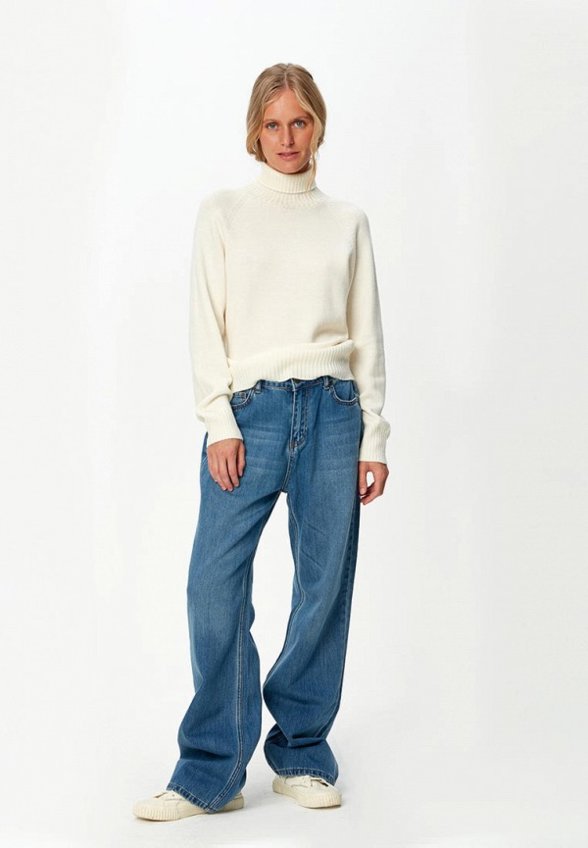 Свитер Bstatement