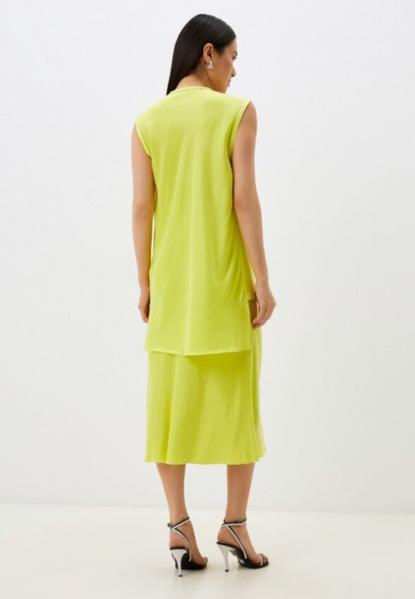 Костюм Voluminous