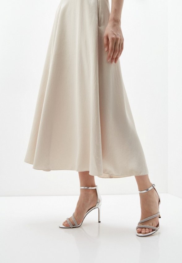 Босоножки Makfine