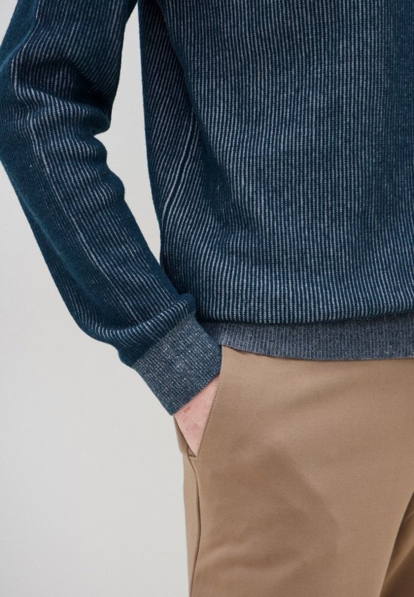 Джемпер marhatter